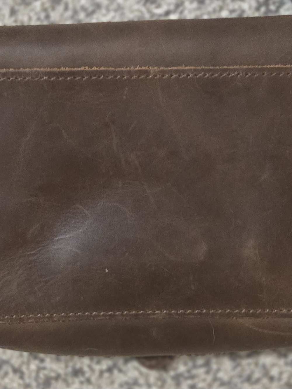Brown Leather Messenger Bag - Classic Carry